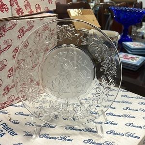 4 piece luncheon plates